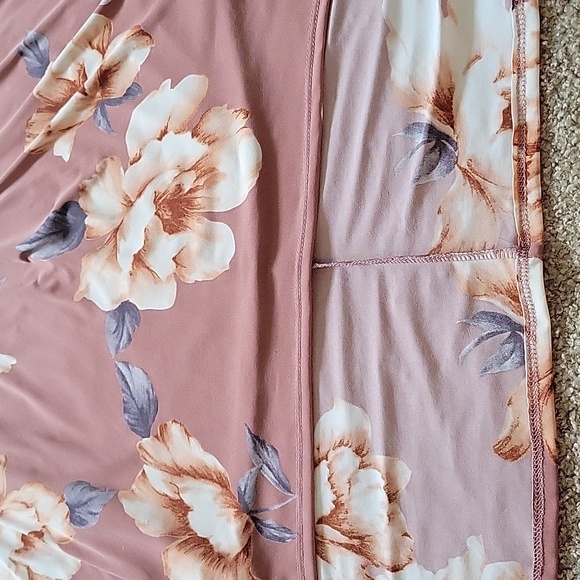 PinkBlush Maternity Dress - Picture 3 of 5